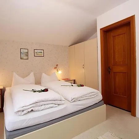 Haus Alice Seefeld in Tirol